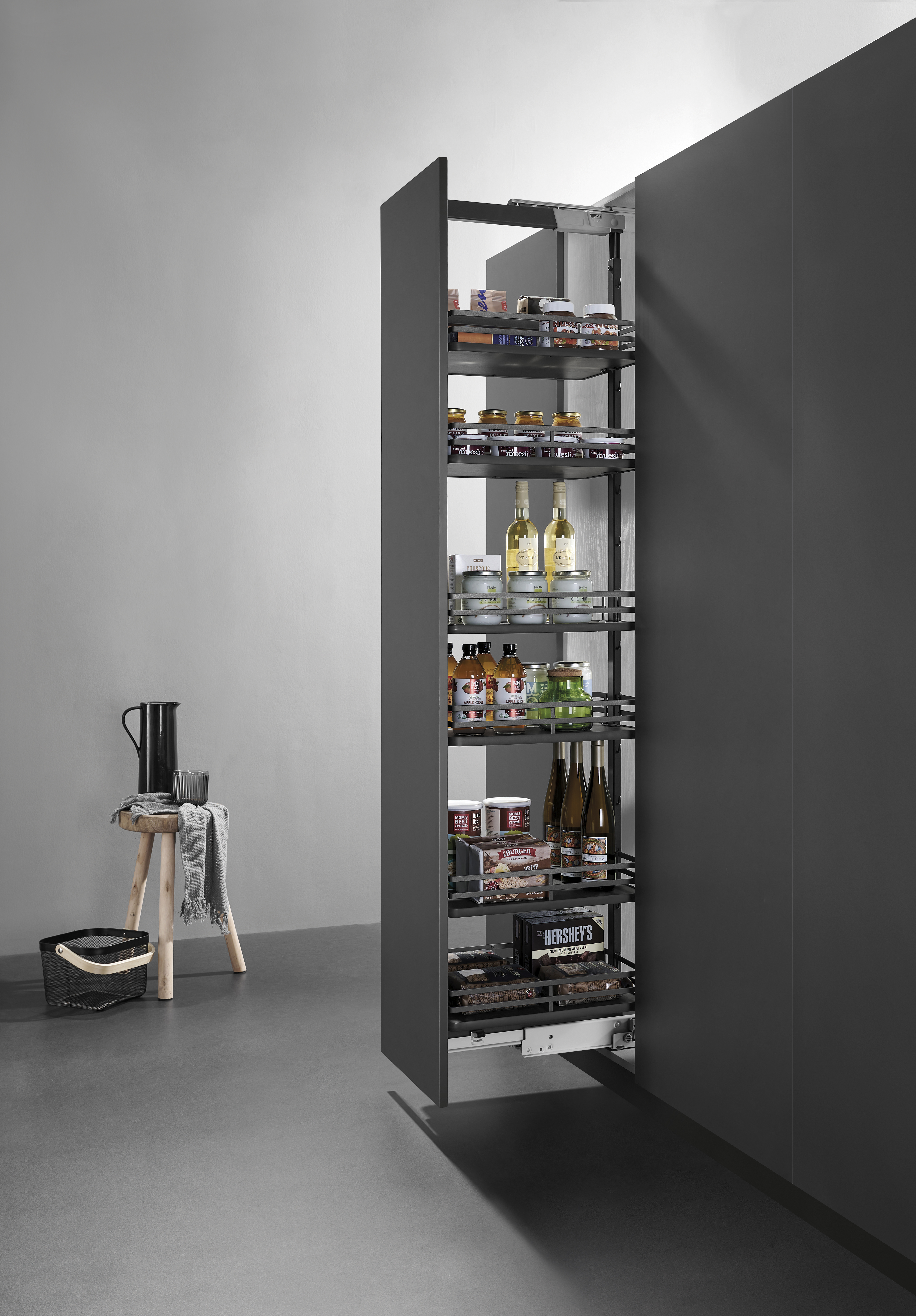 Tall pantry pull-out basket for vertical kitchen cabinet storage